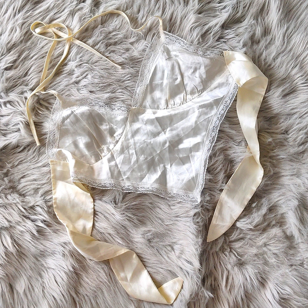 Silk crop top